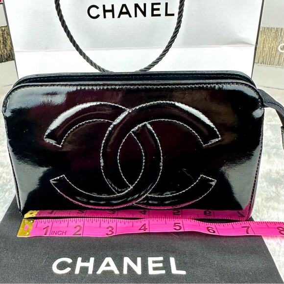 CHANEL Black Patent Leather Pouch Clutch Crossbody Bag with chain AUTHENTIC - Picture 13 of 16